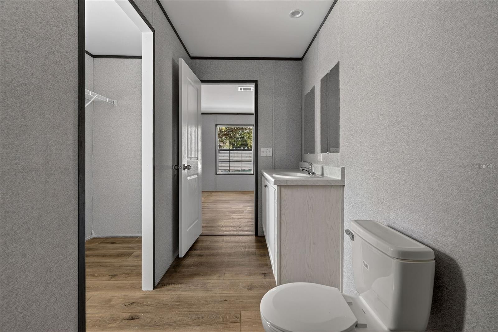 OAK RIDGE ESTATES - Residential