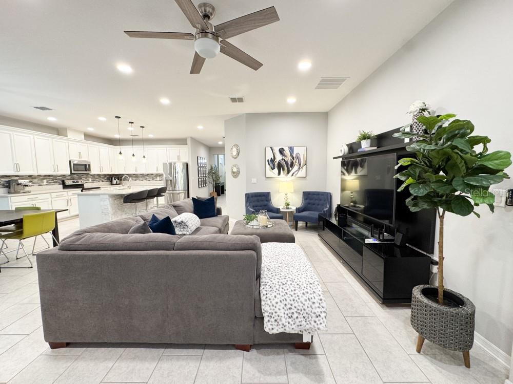 LUKAS LANDING - Residential Lease