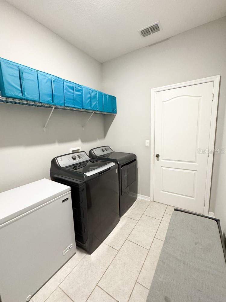 LUKAS LANDING - Residential Lease