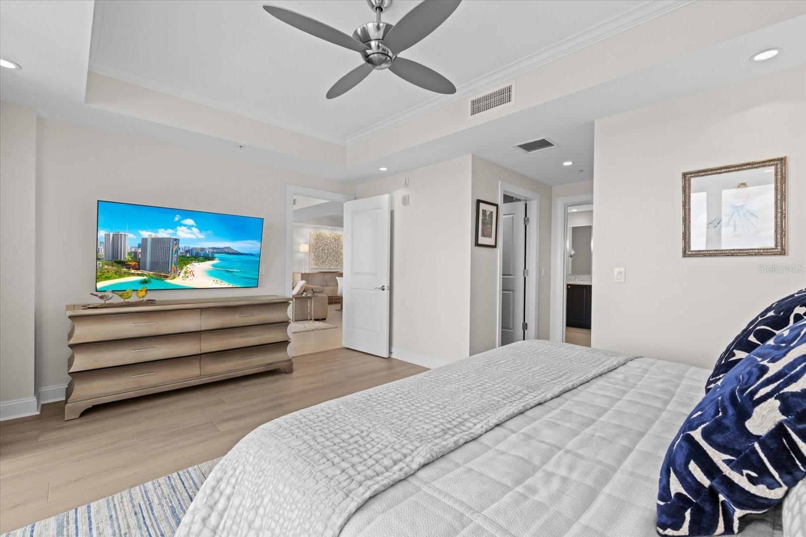 SUMMER COVE ON SIESTA - Residential