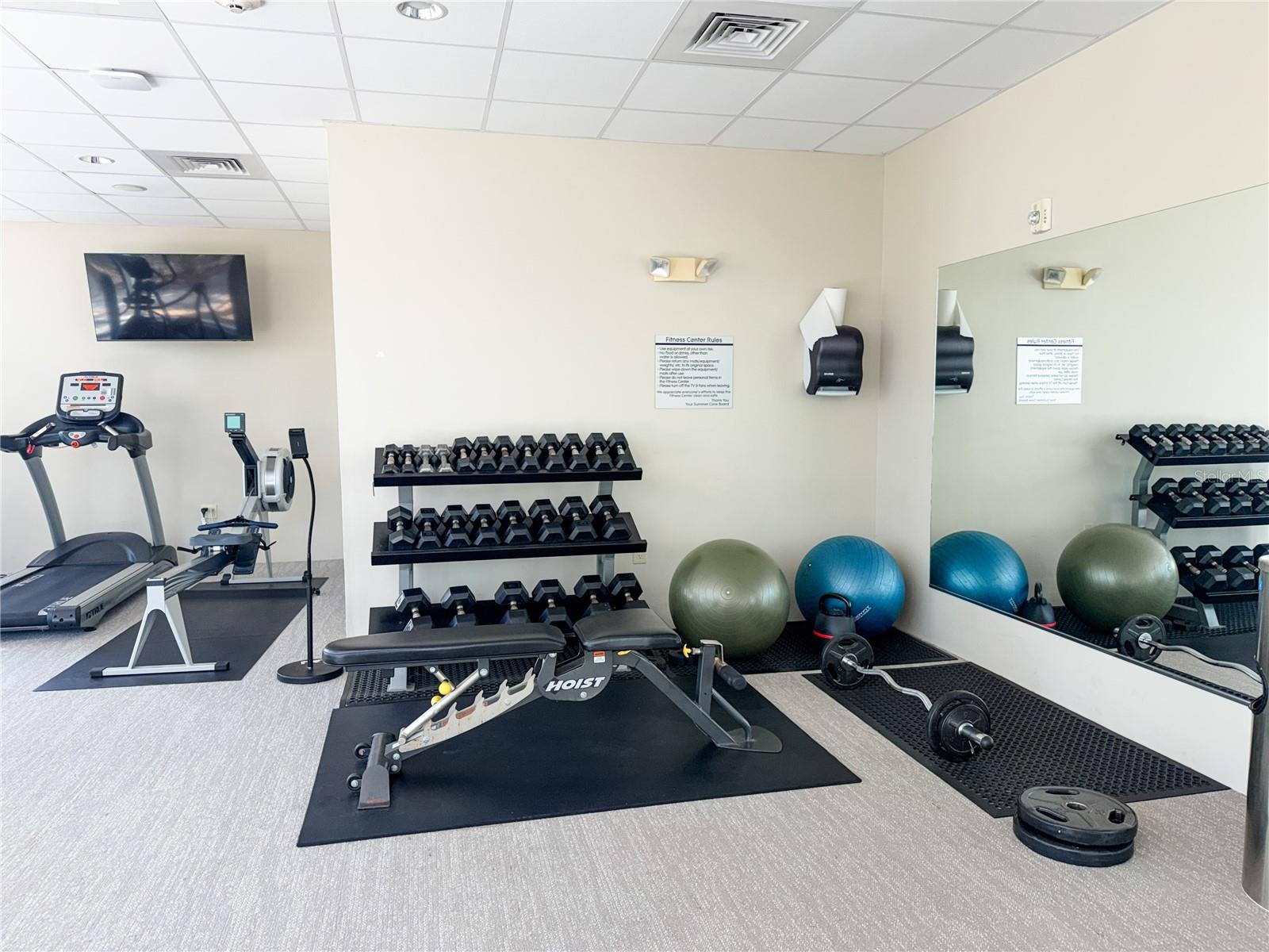 SUMMER COVE ON SIESTA - Residential