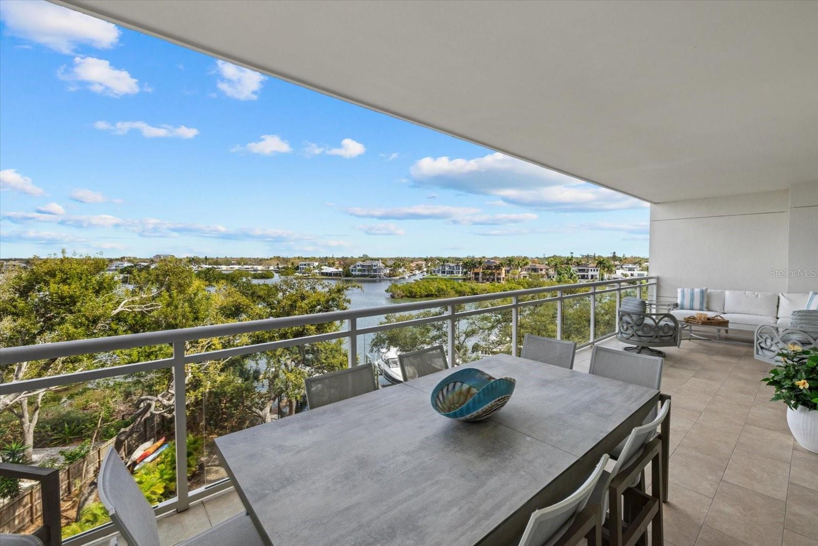 SUMMER COVE ON SIESTA - Residential