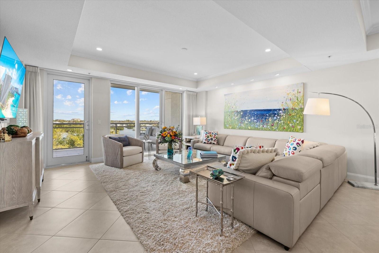 SUMMER COVE ON SIESTA - Residential