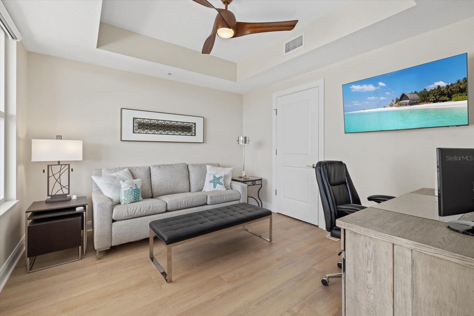 SUMMER COVE ON SIESTA - Residential