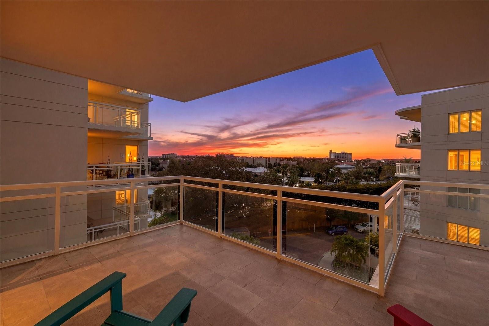 SUMMER COVE ON SIESTA - Residential