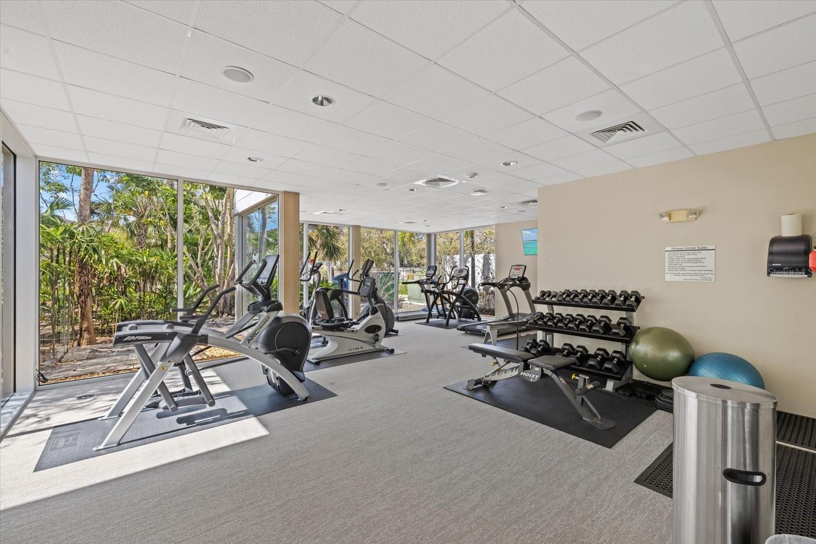 SUMMER COVE ON SIESTA - Residential