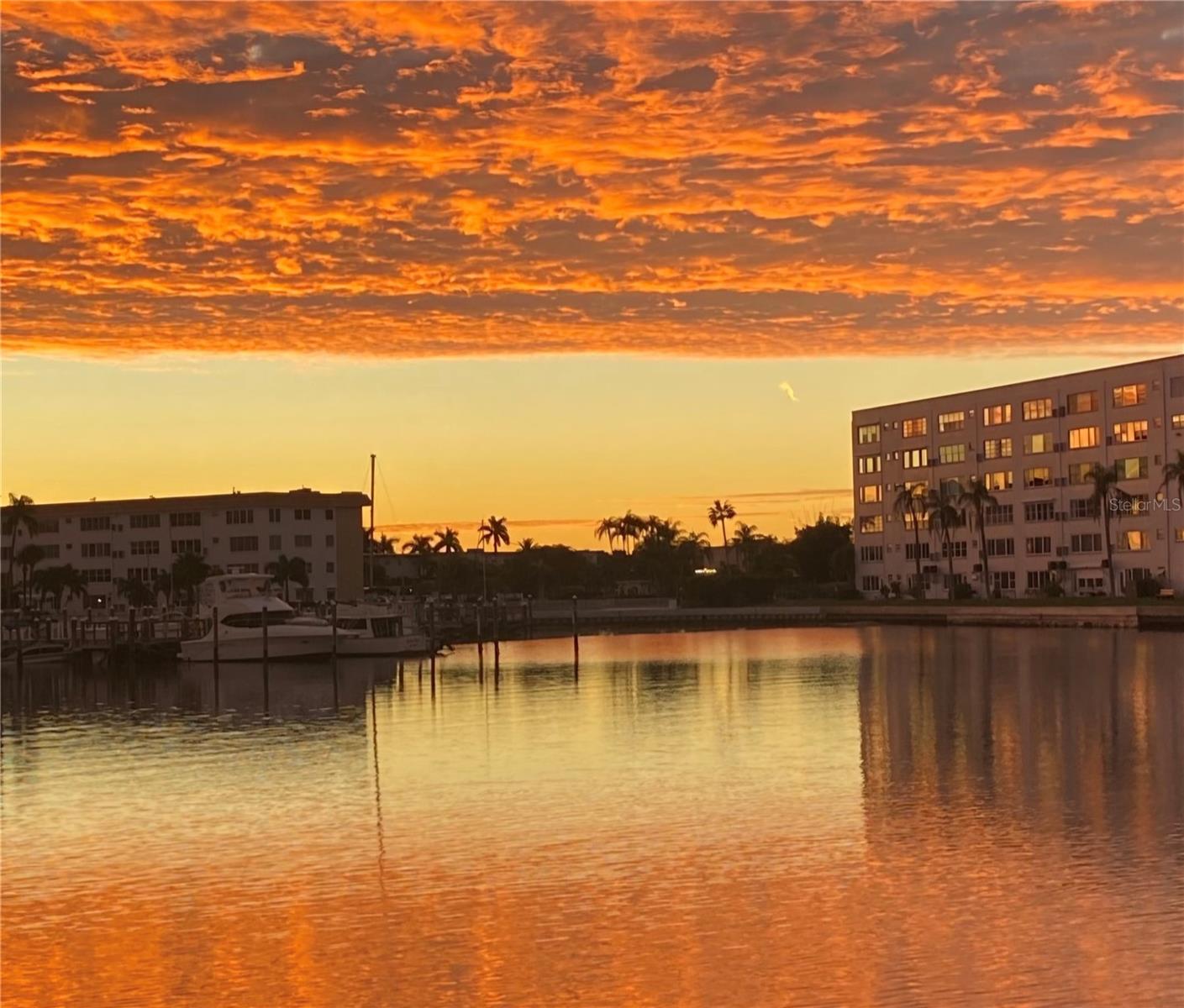 TOWN SHORES OF GULFPORT - Residential