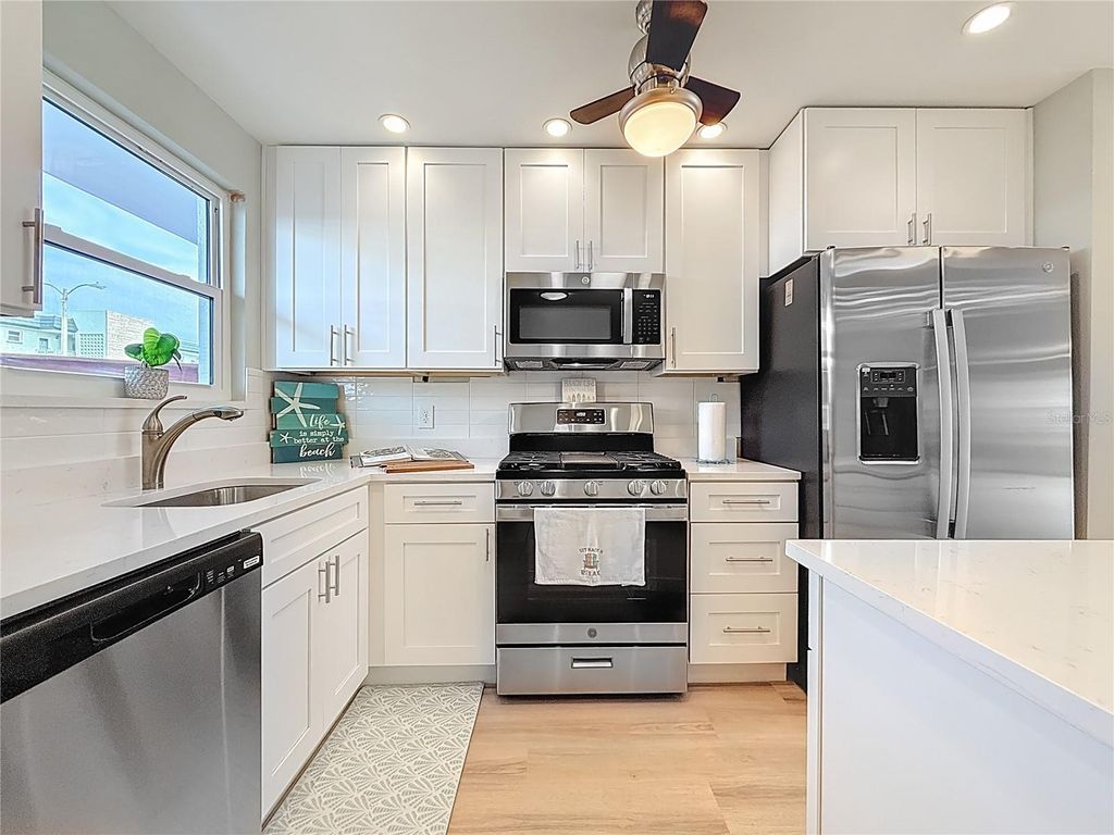 Photo of 5960 30th Avenue S #103, Gulfport, FL 33707 (MLS # TB8461328)