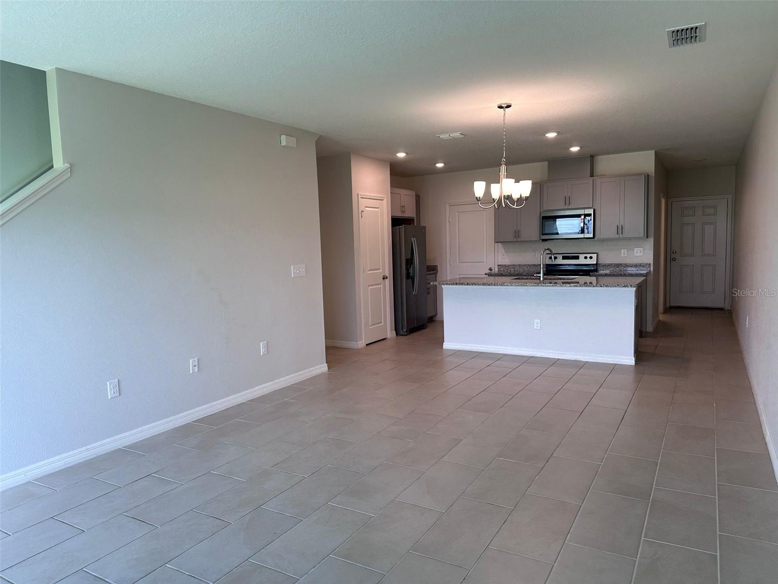 1548 MIRABELLA CIRCLE