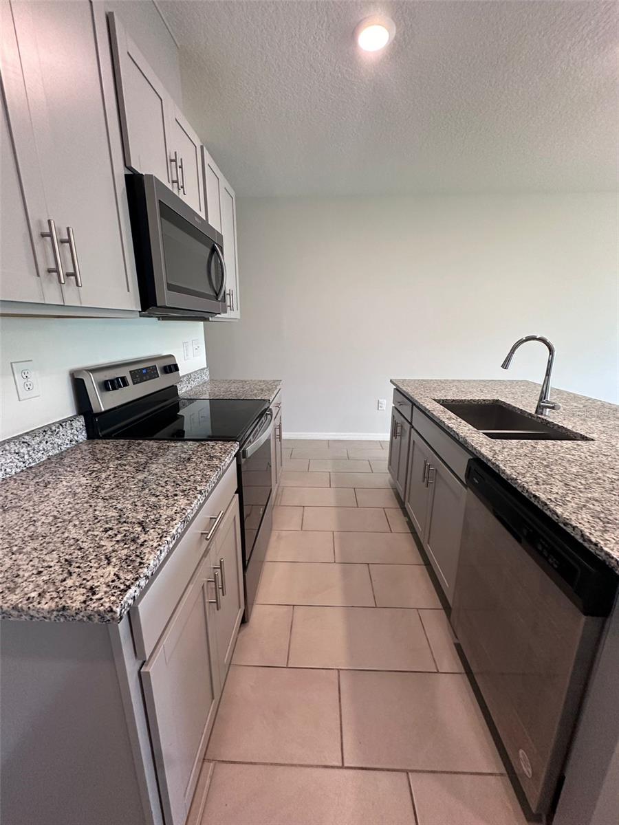 1548 MIRABELLA CIRCLE