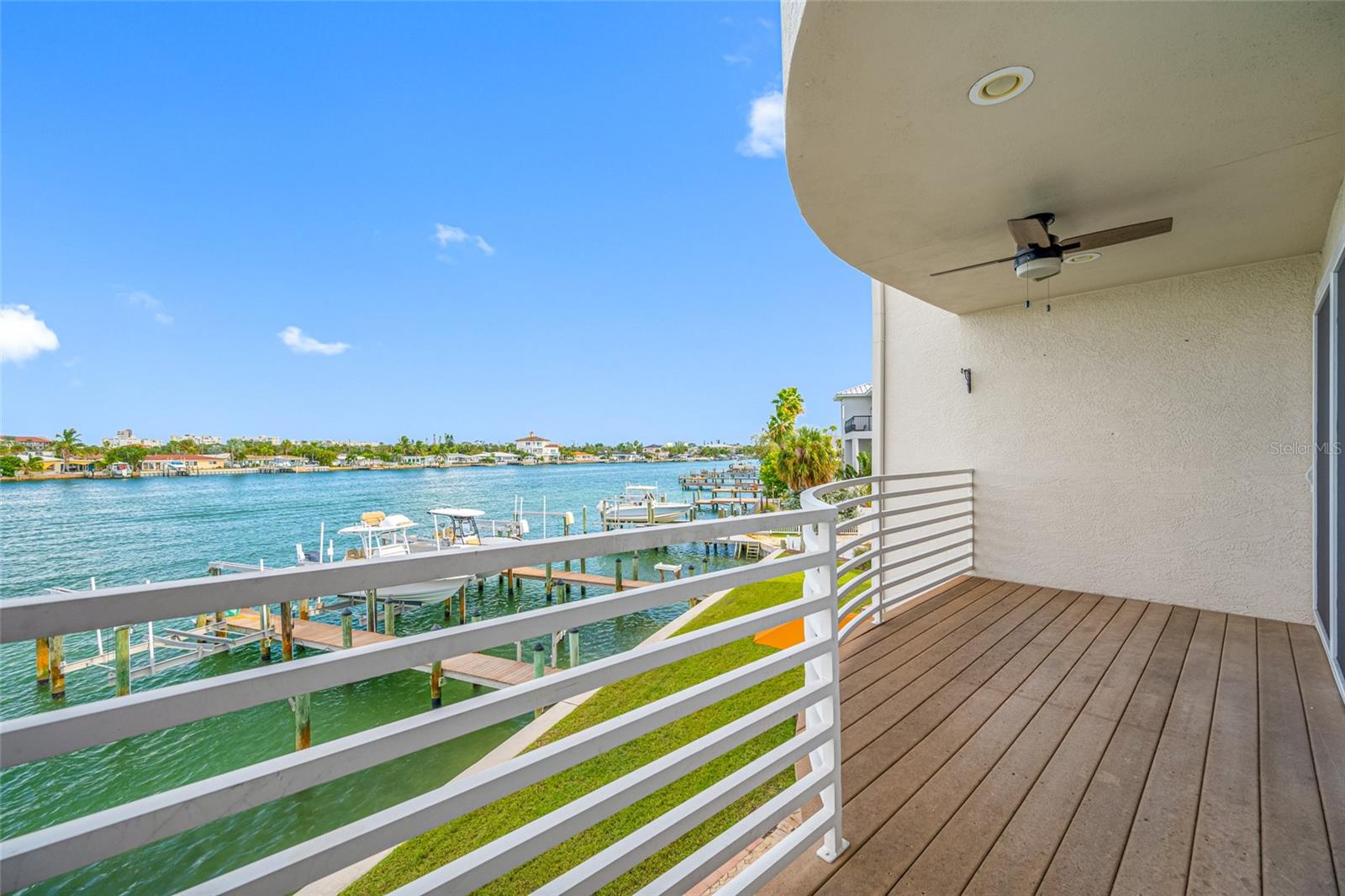 SUNSET COVE OF TREASURE - Residential