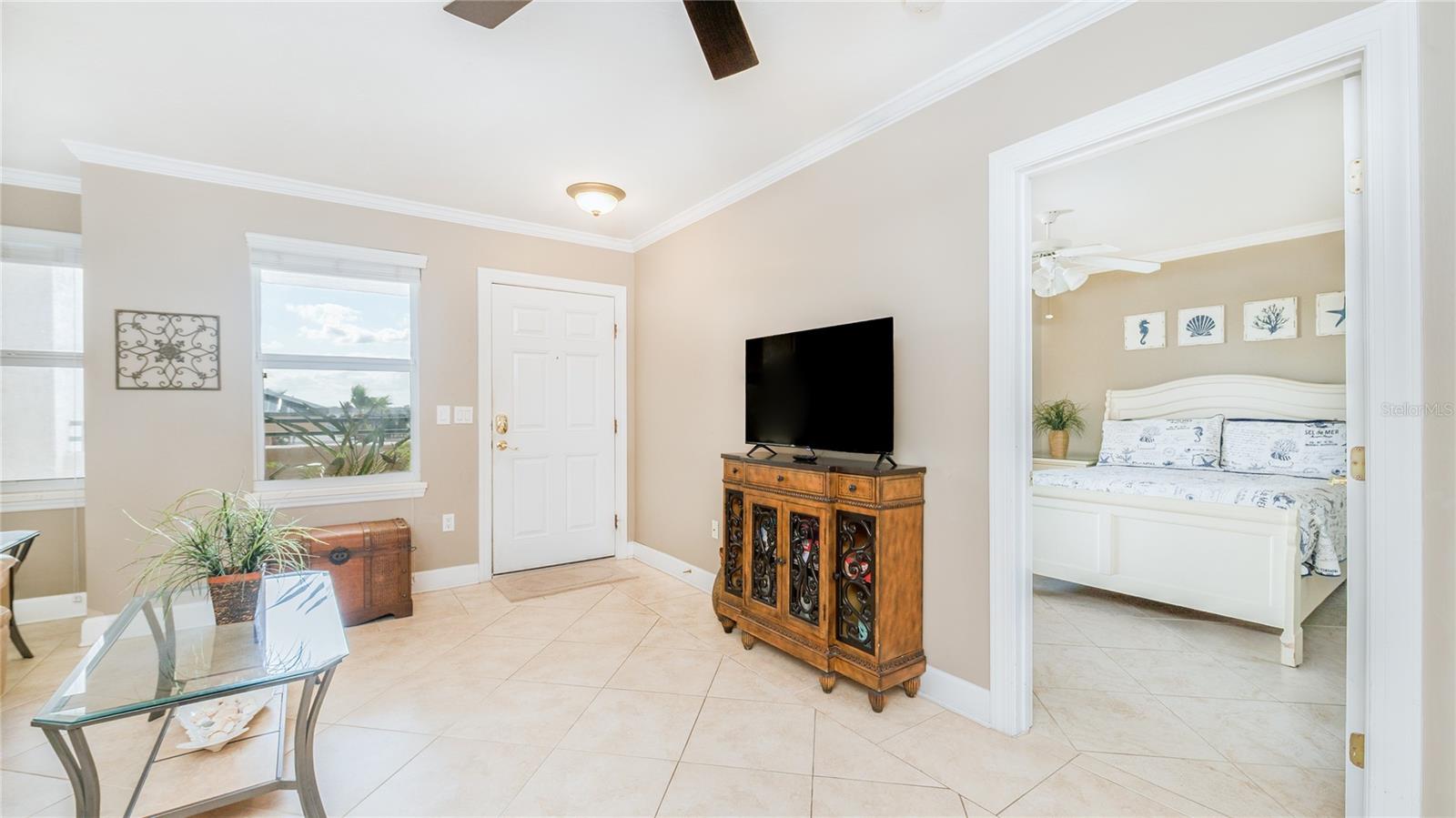 DIMUCCI TWIN TOWERS N & S - Residential