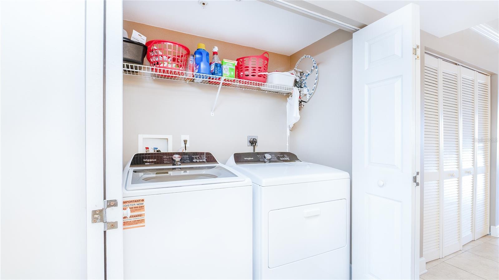 DIMUCCI TWIN TOWERS N & S - Residential