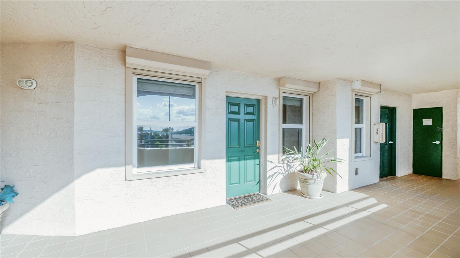 DIMUCCI TWIN TOWERS N & S - Residential