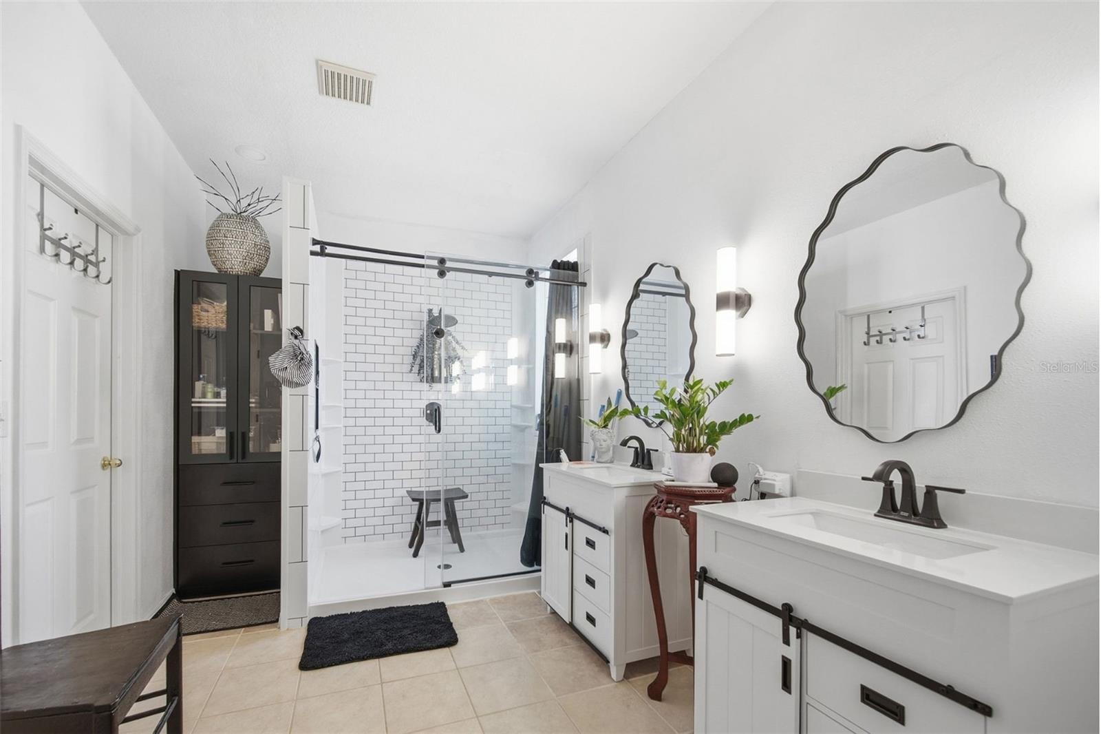 MEADOW WOODS RESERVE - Residential