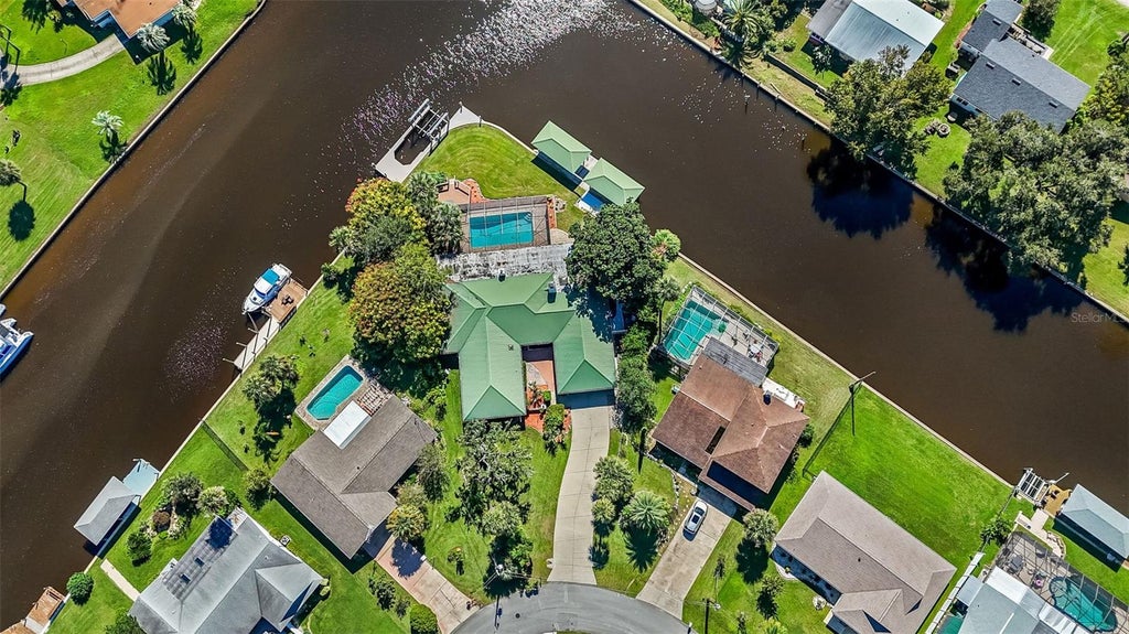 Photo of 64 Fleming Court, Palm Coast, FL 32137 (MLS # FC320978)