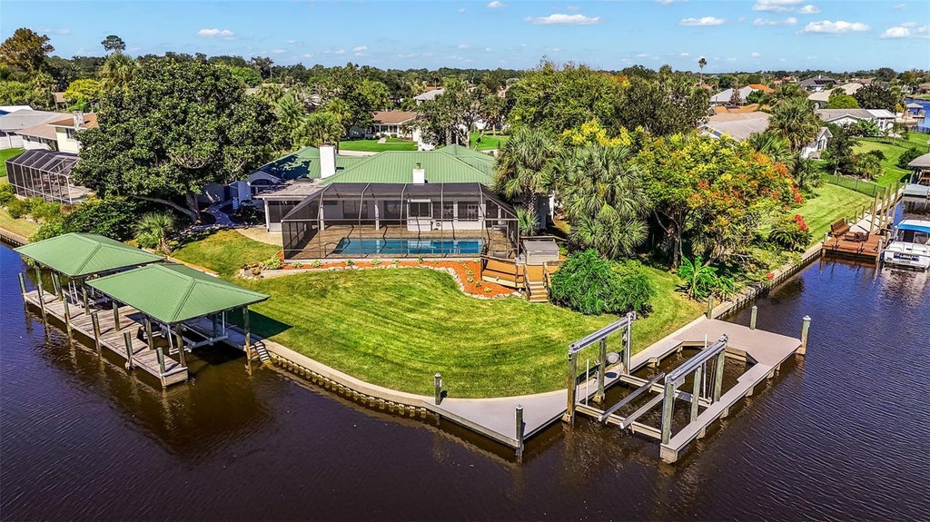Photo of 64 Fleming Court, Palm Coast, FL 32137 (MLS # FC320978)