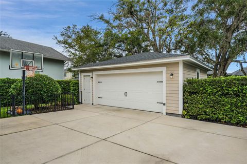 A home in WINTER GARDEN