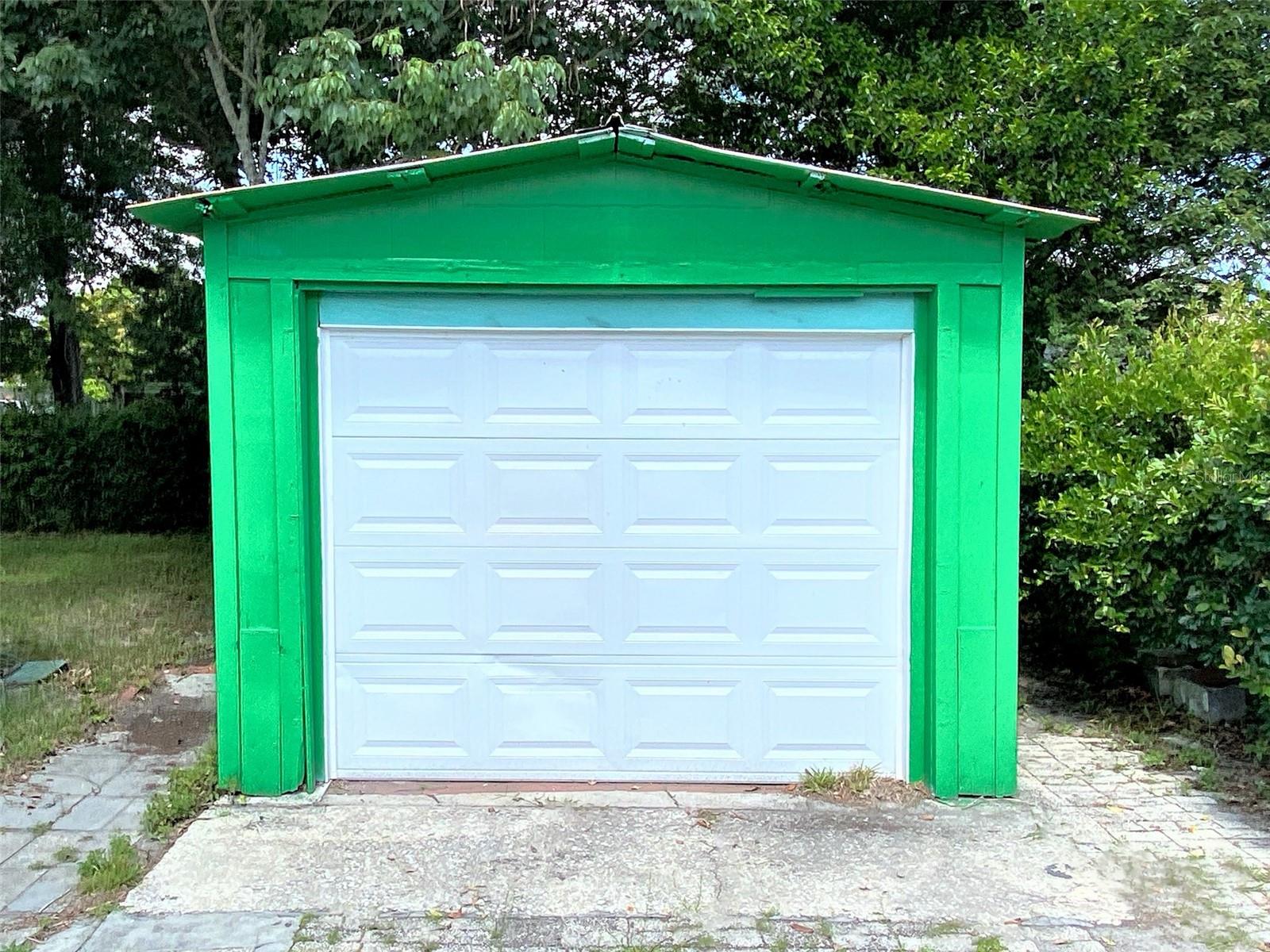 TAX EQUITIES INC REP - Residential Lease