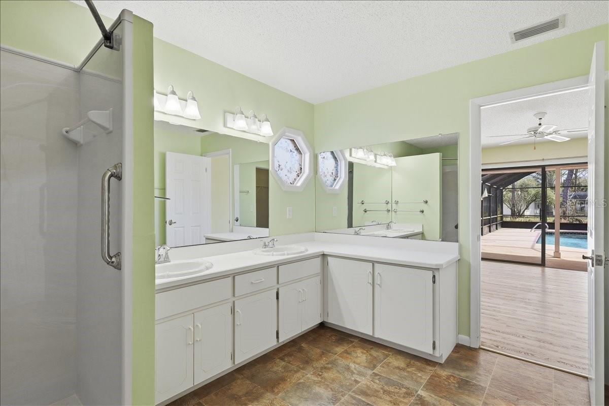 DEERWOOD REP BLK 20 PINE LAKES GOLF COURSE - Residential