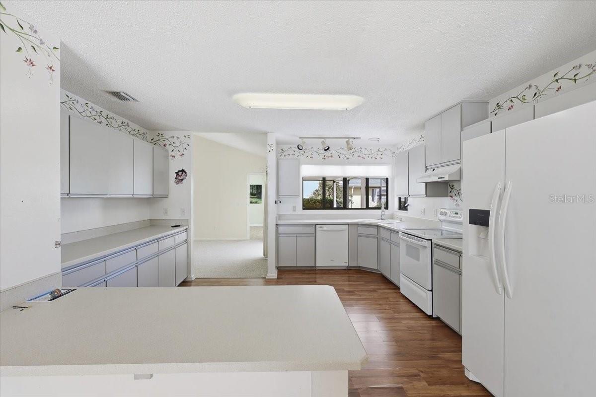 184 WESTHAMPTON DRIVE