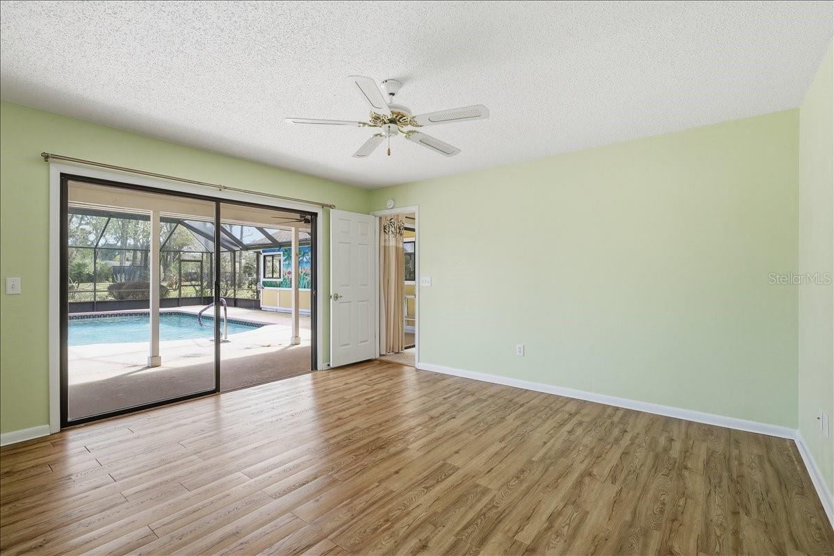 DEERWOOD REP BLK 20 PINE LAKES GOLF COURSE - Residential