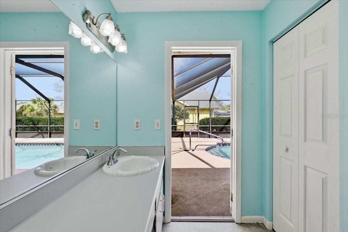 DEERWOOD REP BLK 20 PINE LAKES GOLF COURSE - Residential