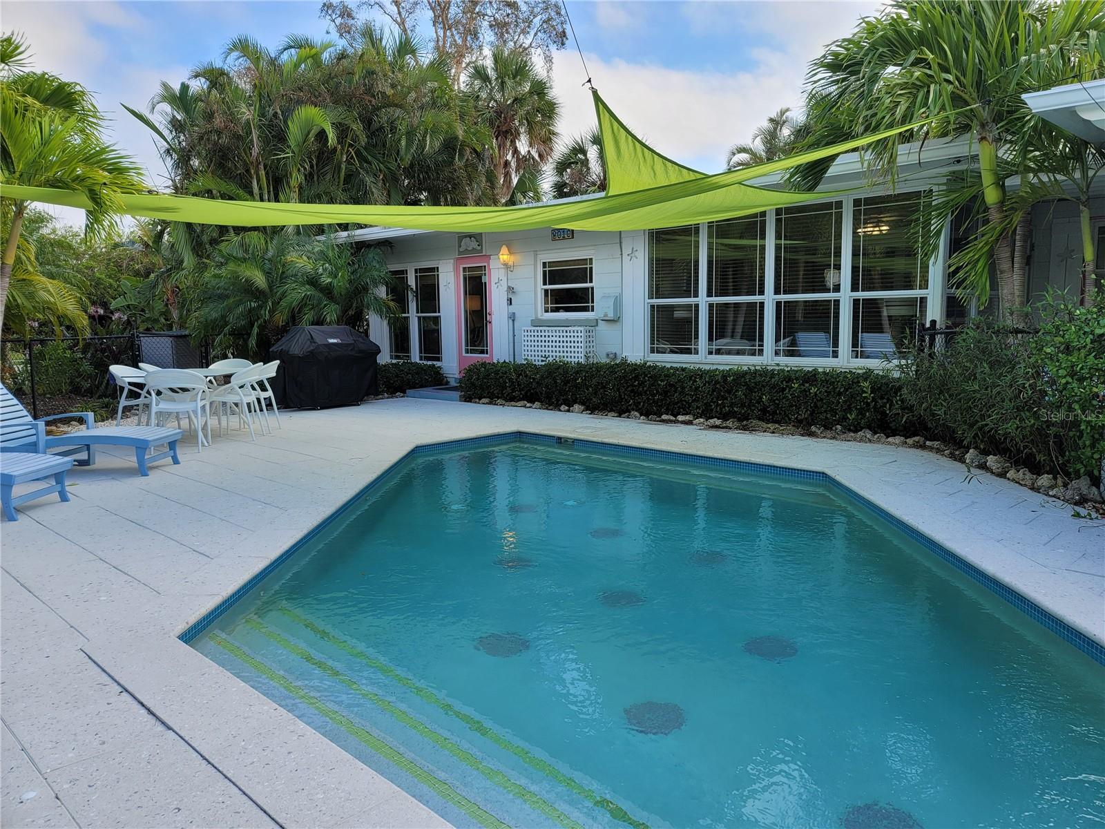 HOLMES BEACH 30TH UNIT - Residential