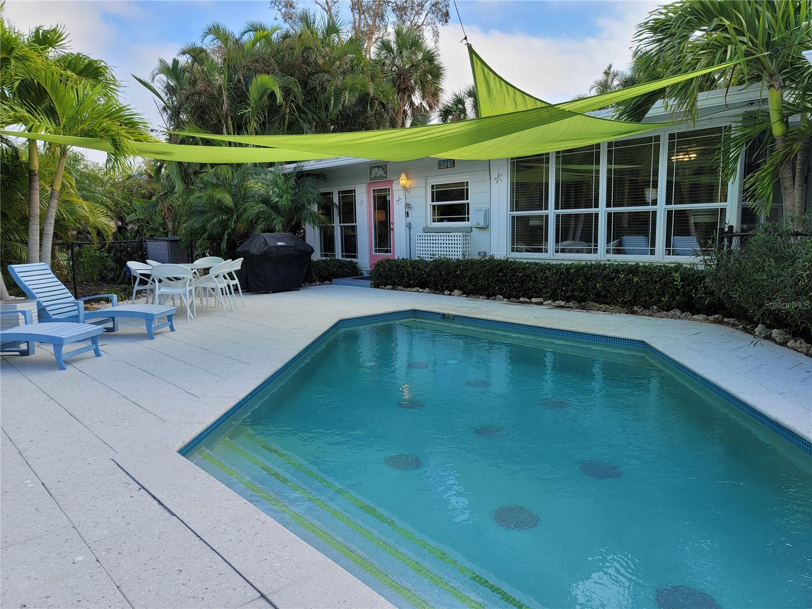 HOLMES BEACH 30TH UNIT - Residential