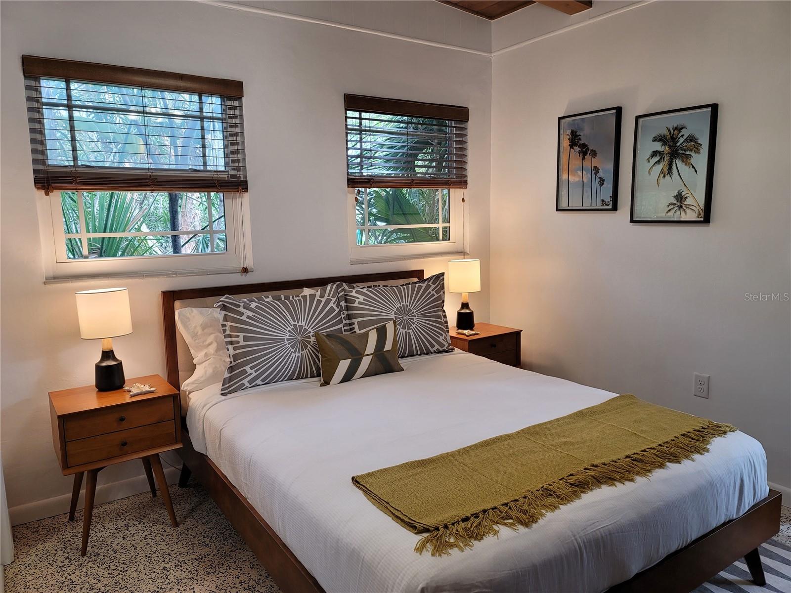 HOLMES BEACH 30TH UNIT - Residential