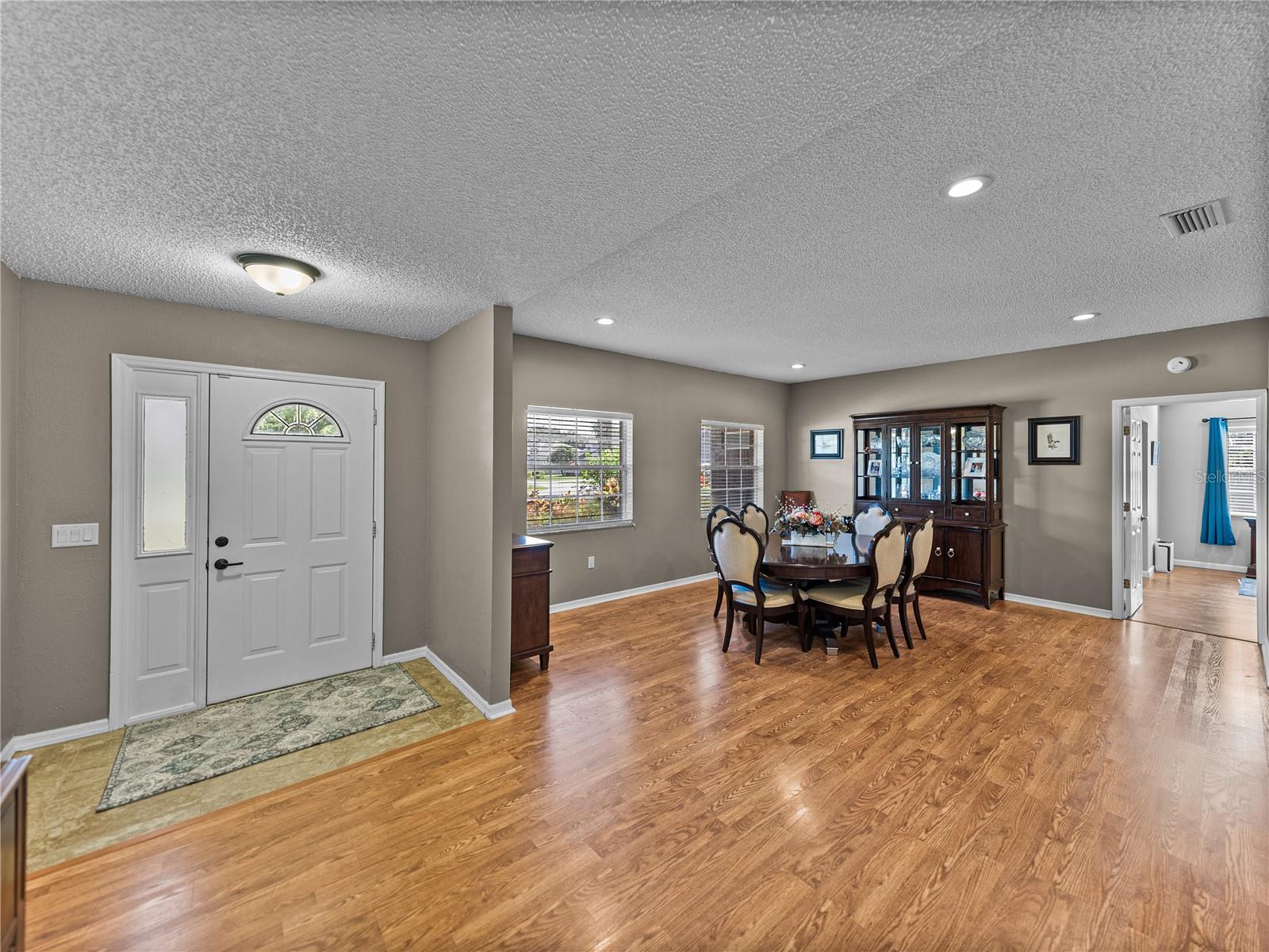 SAGO PALMS - Residential
