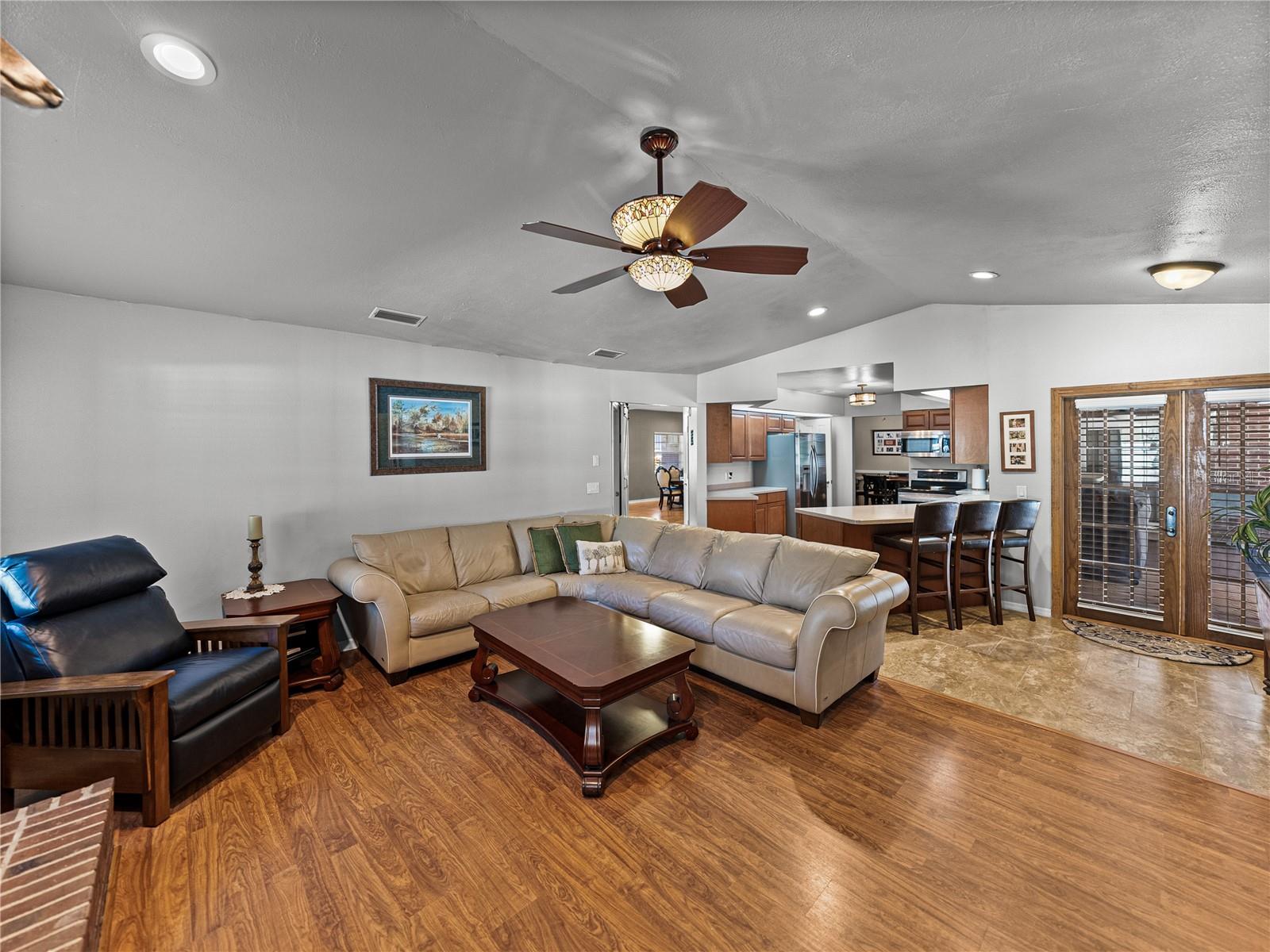 SAGO PALMS - Residential