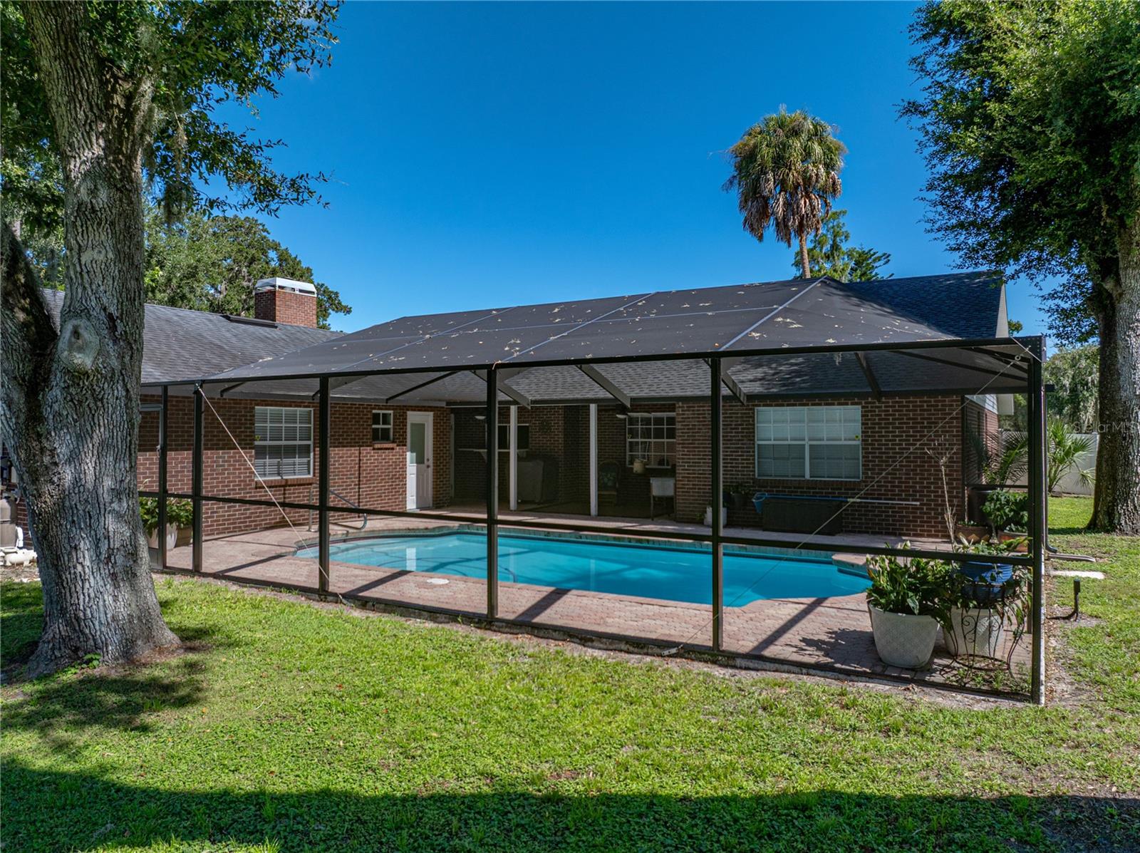 SAGO PALMS - Residential