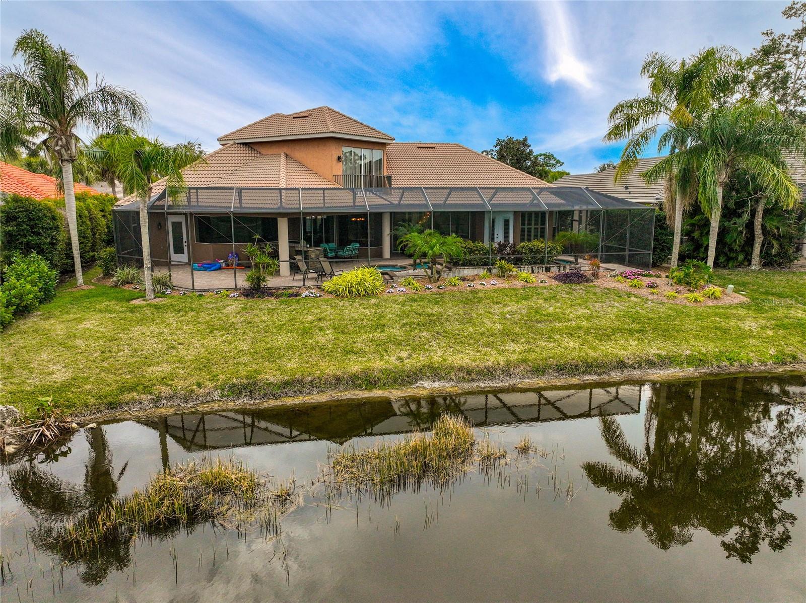 CALUSA LAKES - Residential