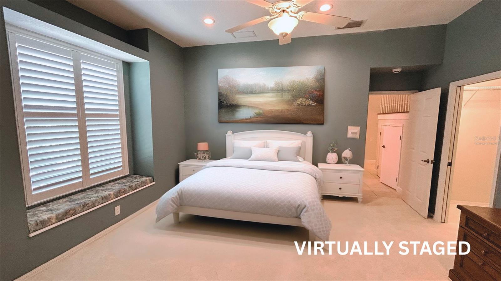 CALUSA LAKES - Residential