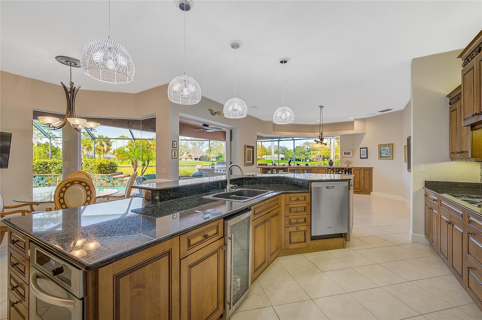 CALUSA LAKES - Residential