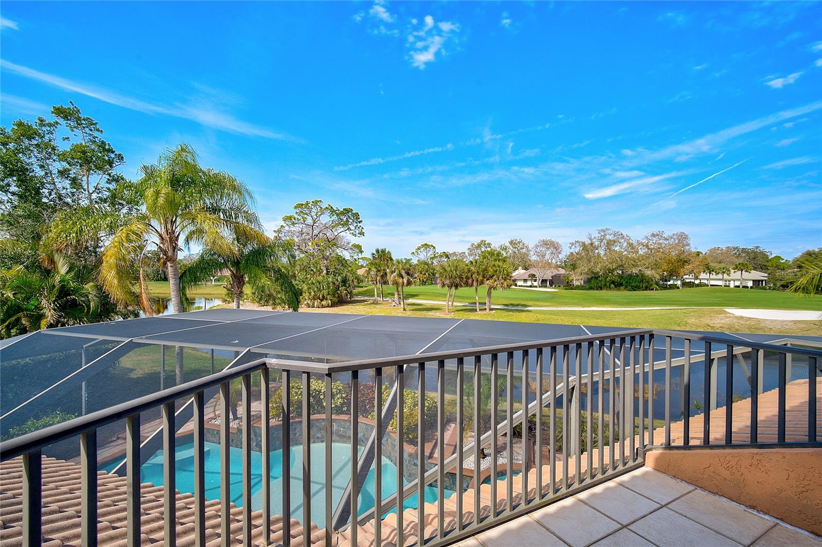 CALUSA LAKES - Residential