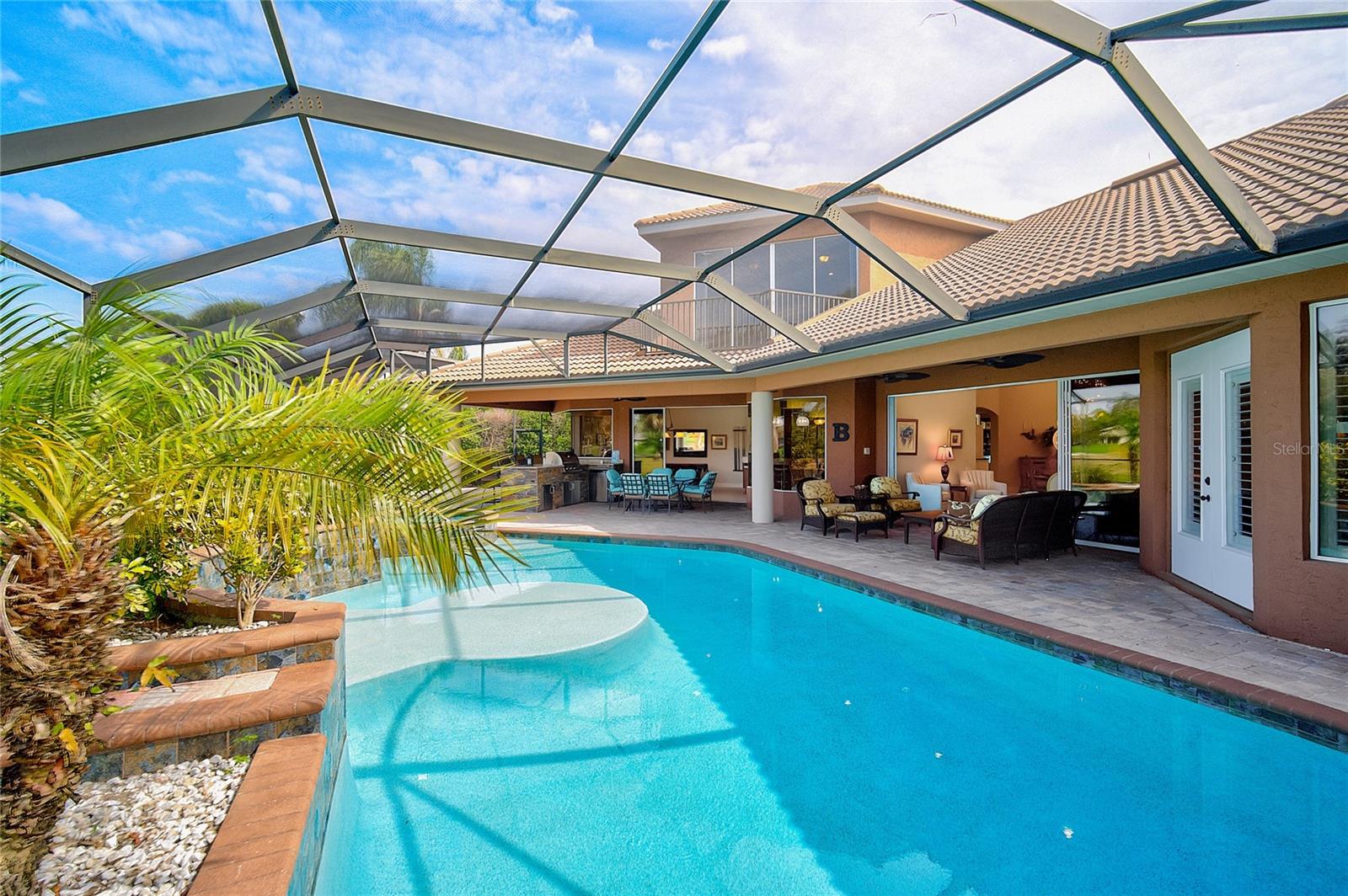 CALUSA LAKES - Residential