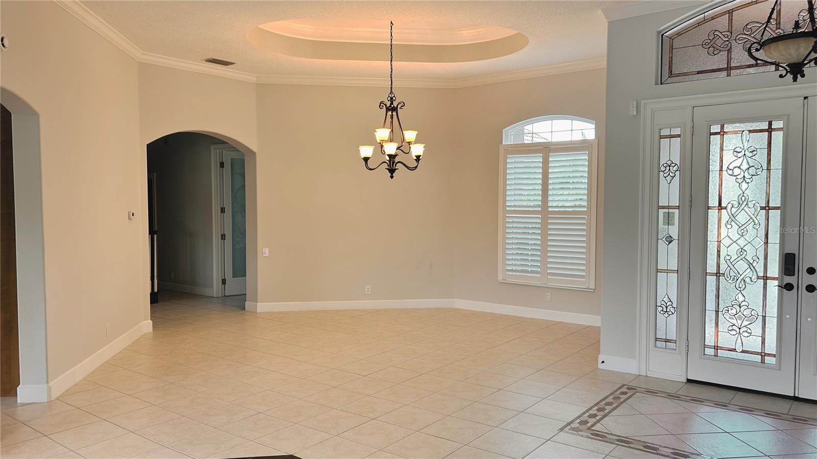 CALUSA LAKES - Residential