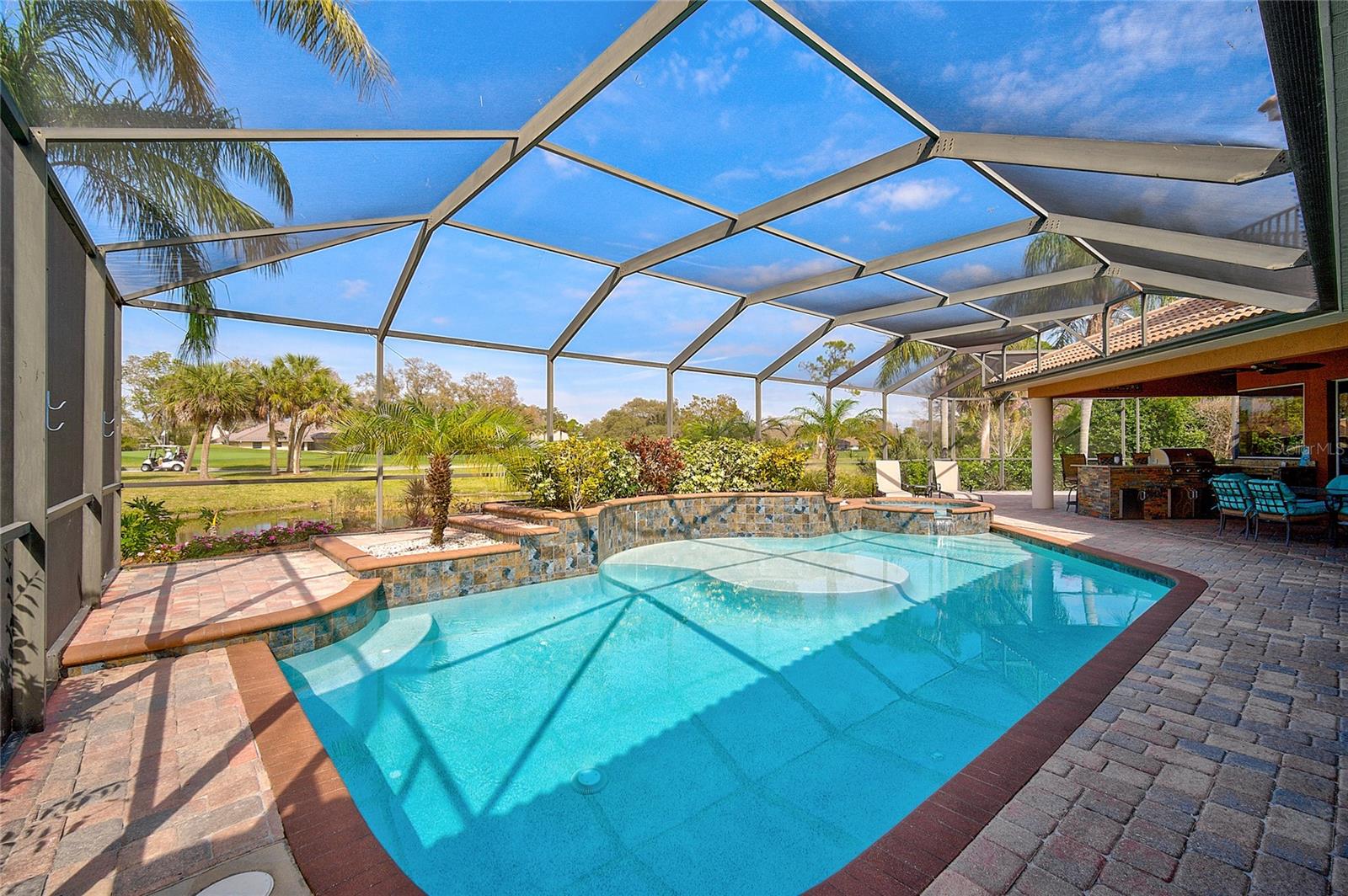 CALUSA LAKES - Residential
