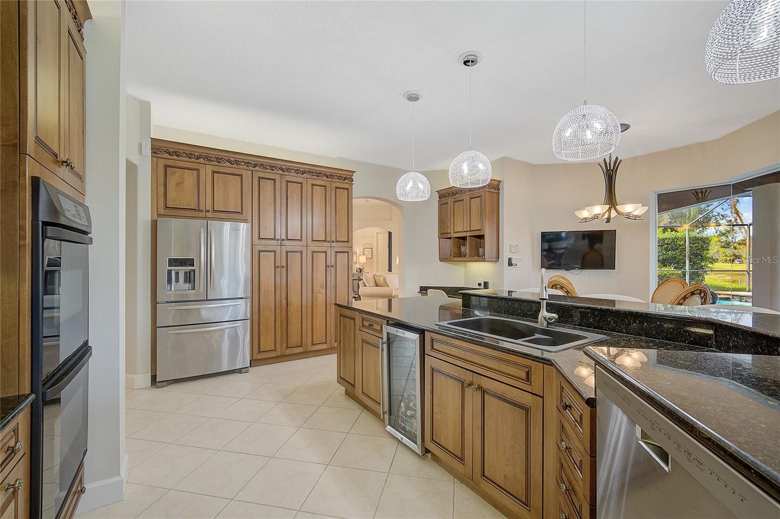 CALUSA LAKES - Residential