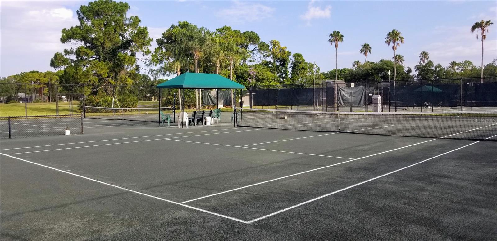 CALUSA LAKES - Residential