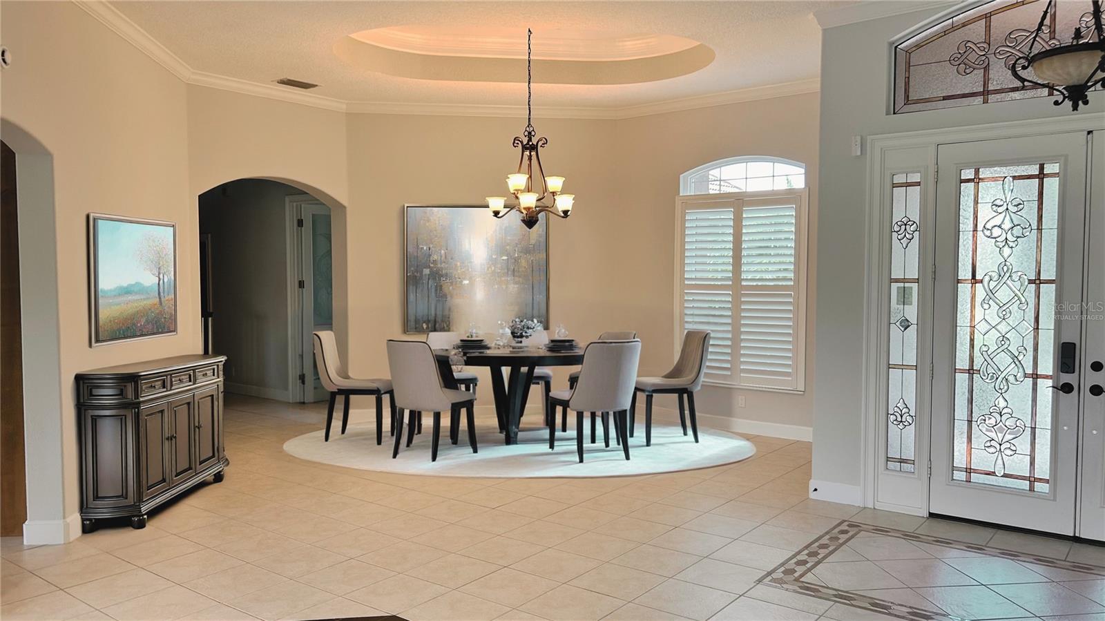 CALUSA LAKES - Residential