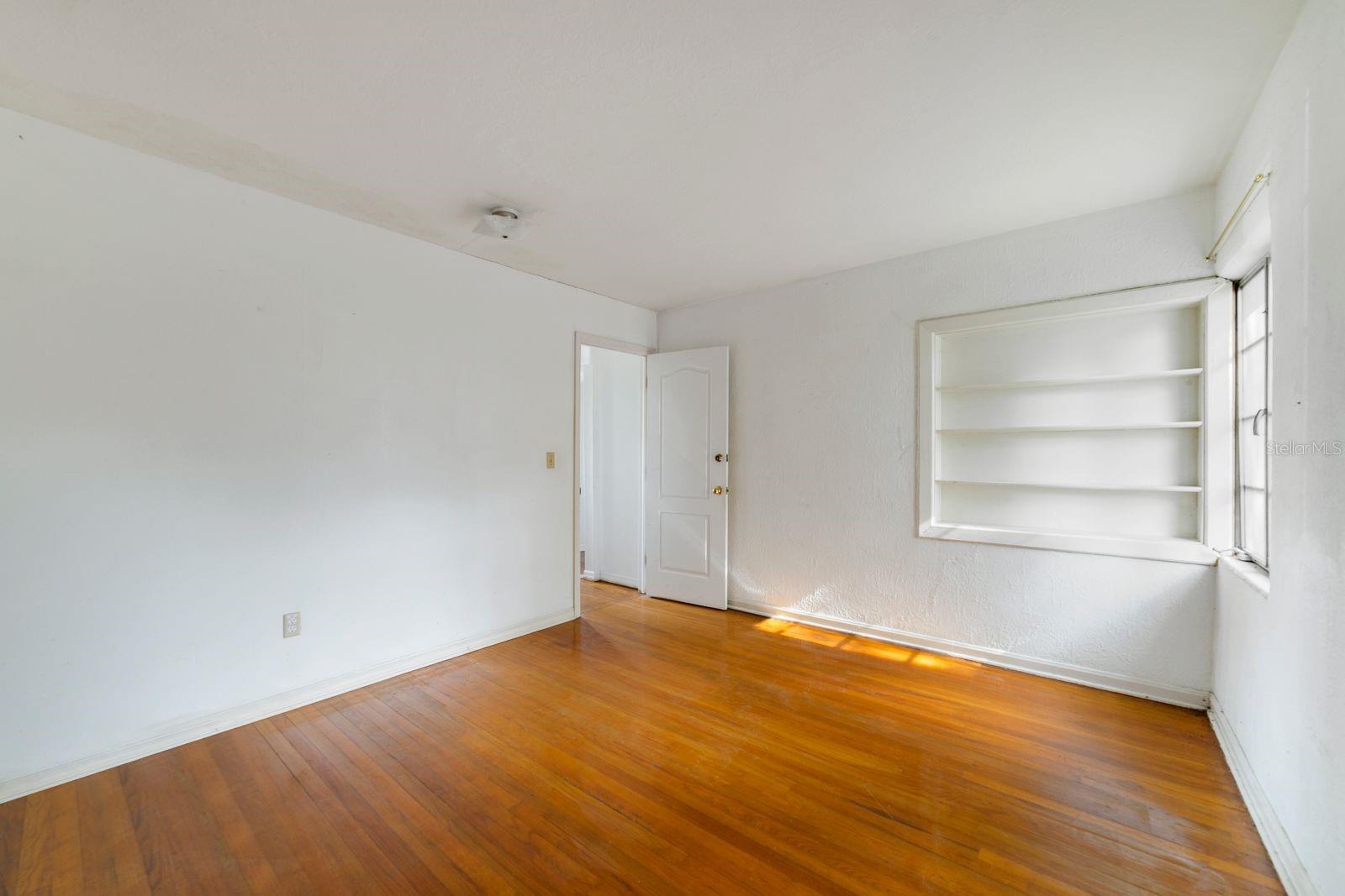 LAKEWOOD PARK - Residential