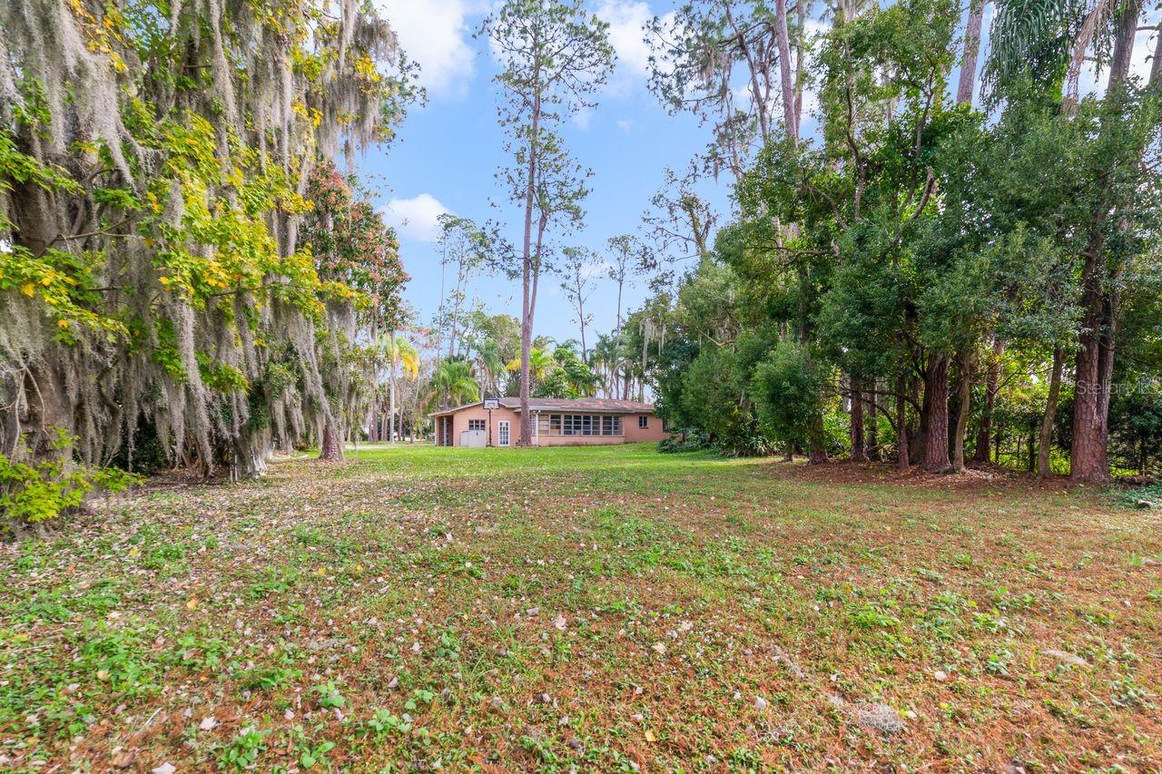 LAKEWOOD PARK - Residential