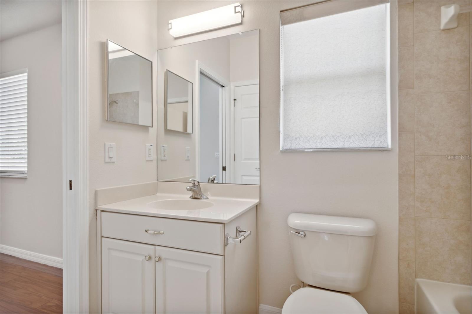 CORY LAKE ISLES PH 3 UNIT 1 - Residential Lease