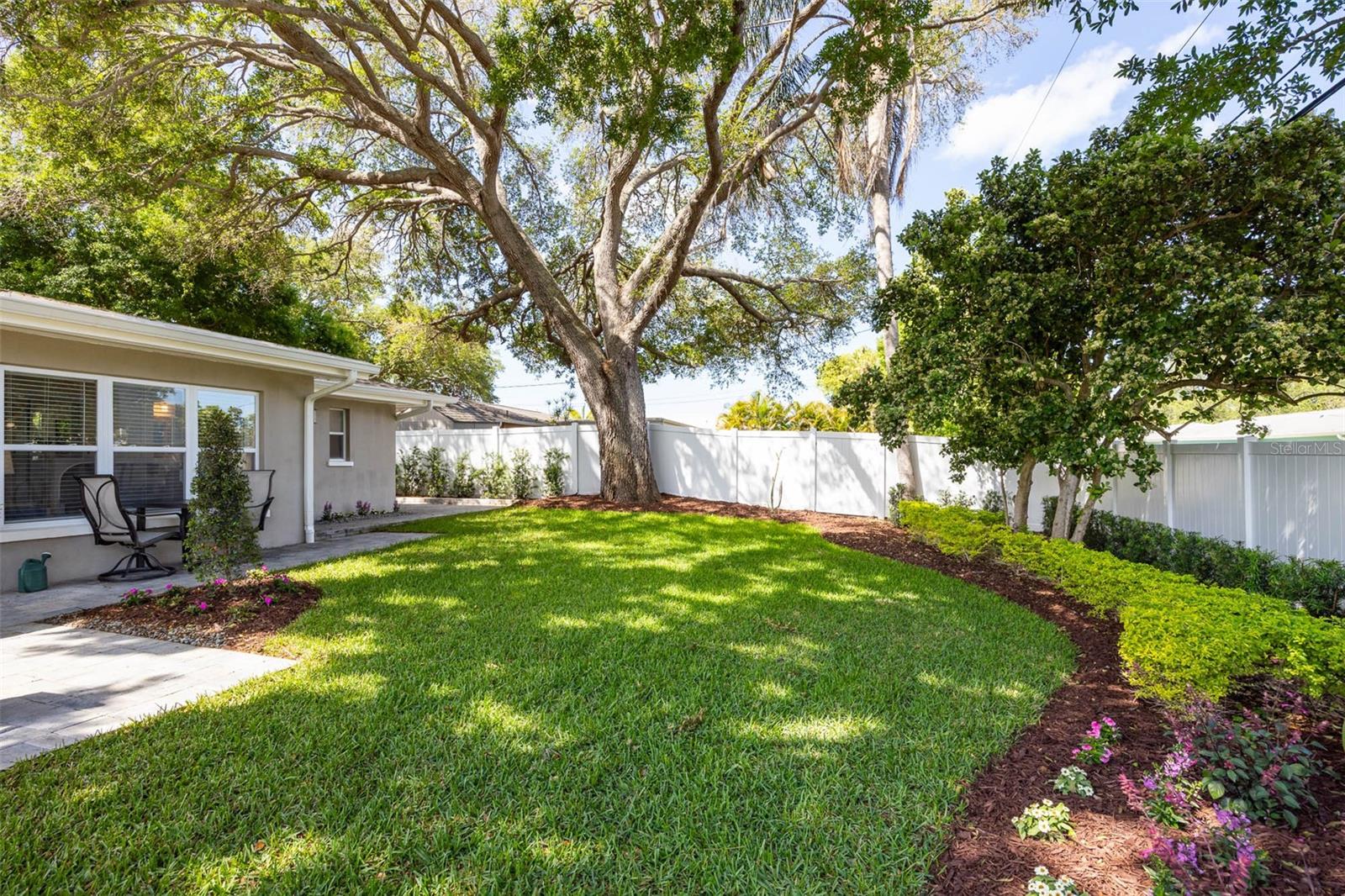 FAIRWAY ESTATES 2ND ADD - Residential