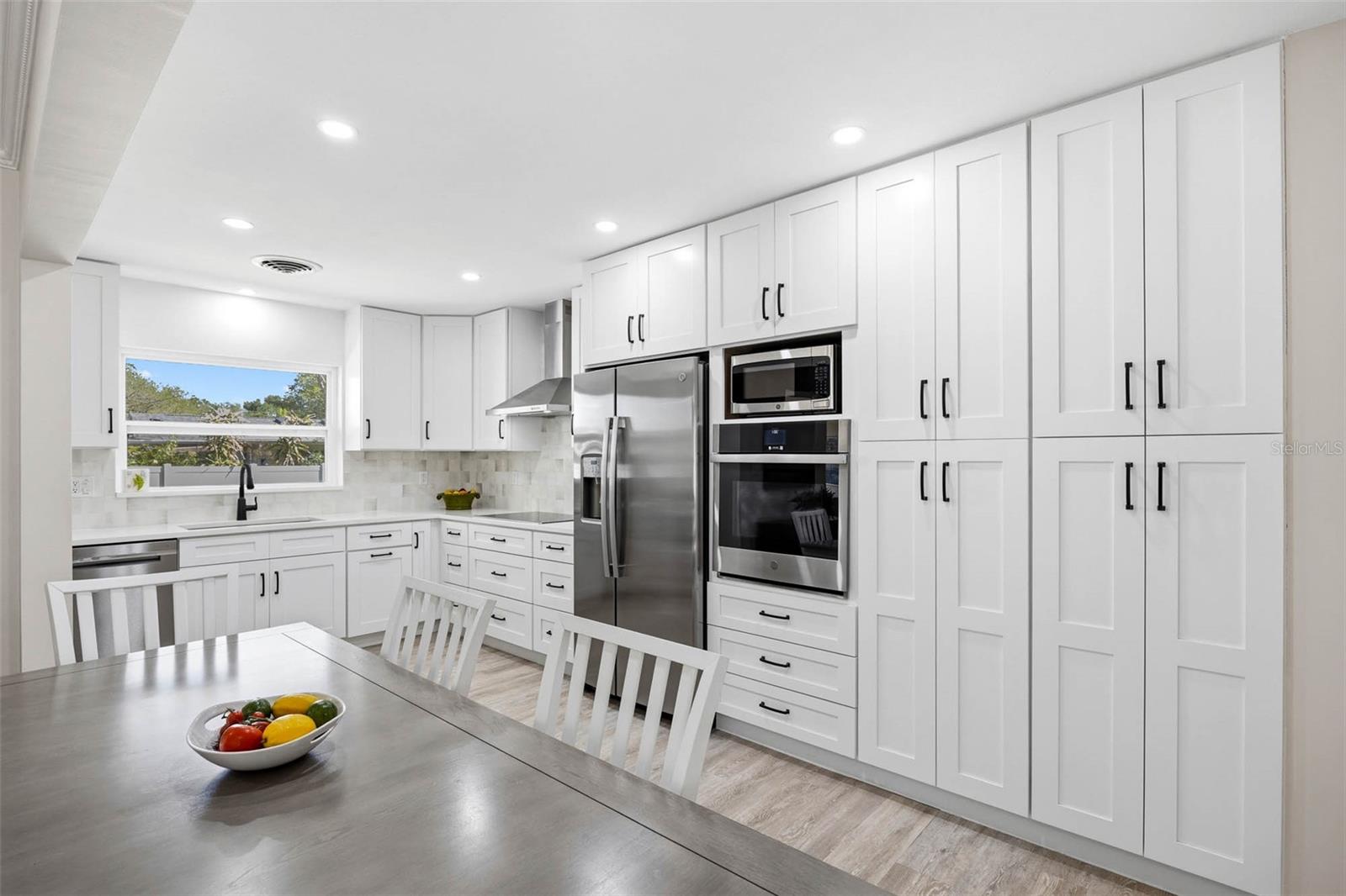 FAIRWAY ESTATES 2ND ADD - Residential