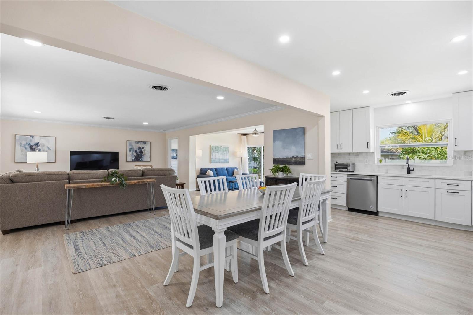 FAIRWAY ESTATES 2ND ADD - Residential