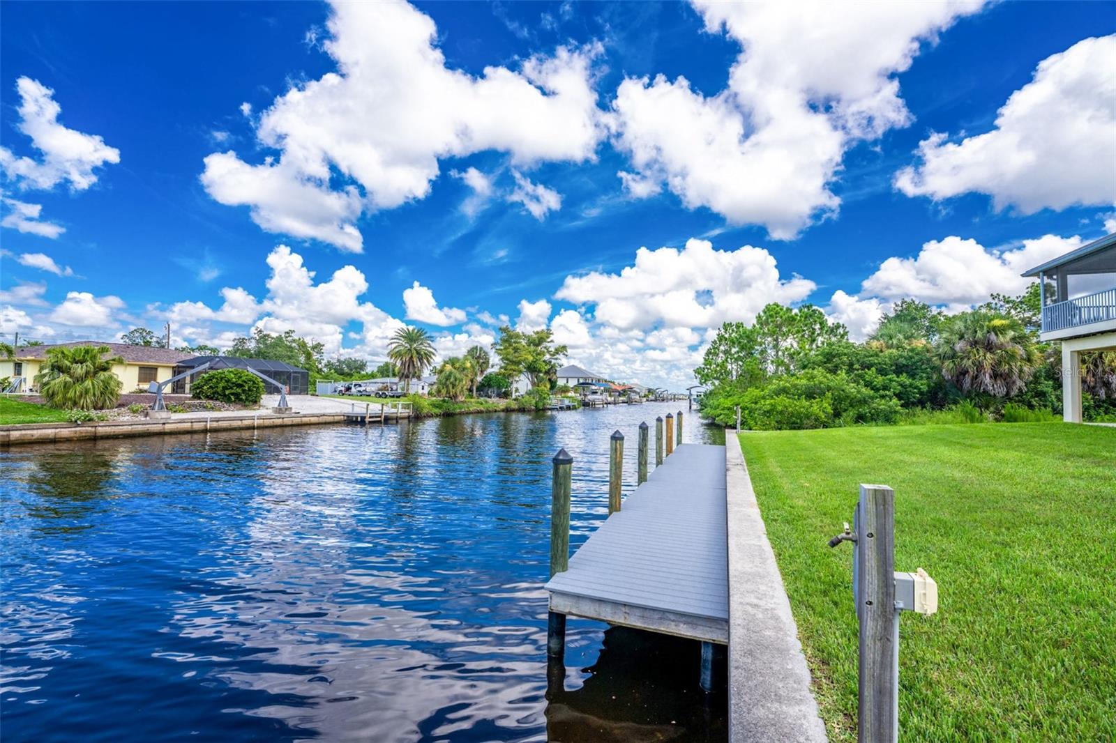 Search Properties for Sale 4 4219 SPIRE STREET